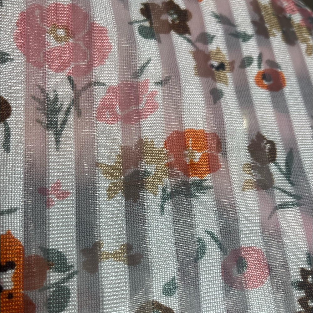 Vintage 1970’s Sheer Strip Polyester - 3-3/4 yds x 44” wide - Picture 4 of 4